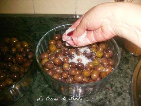 Aceitunas  aliñadas caseras