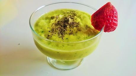 Crema crudivegana de melón y aguacate