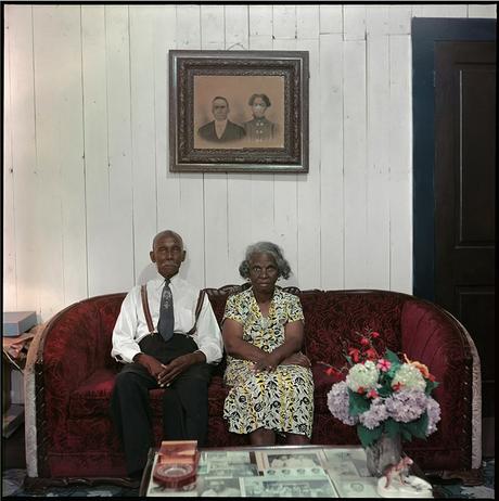 Descubren fotografías perdidas por décadas del ensayo fotográfico de Gordon Parks 