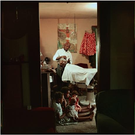 Descubren fotografías perdidas por décadas del ensayo fotográfico de Gordon Parks 