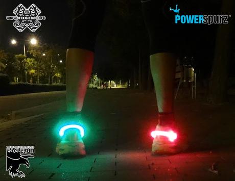 Correr en horas nocturnas ya no es un problema  de seguridad. Mantente visible con la garantía de Power Spurz y Power Armz de FIXGEAR EU