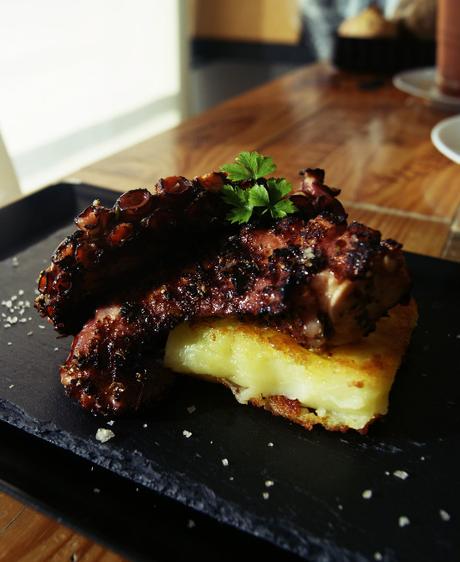 Pulpo a la parrilla