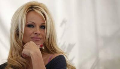 Pamela Anderson ya está curada de Hepatitis C