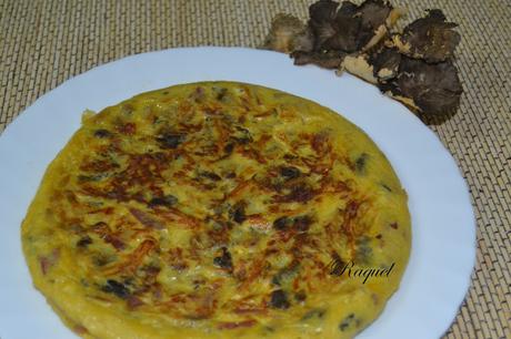 Tortilla de Camagrocs con Jamón y Cebolla