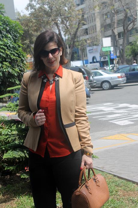 Mis Looks - Negro, camel & rojo