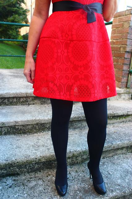 MIS LOOKS - VESTIDO ROJO