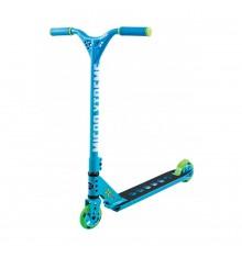 El patinete Micro Trixx 2.0 Aqua es una versión mejorada del anterior Trixx que tan buenas sensaciones generó en el 2014. 