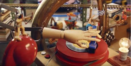 La marca de ropa Petit Bateau imagina la fábrica más divertida del mundo