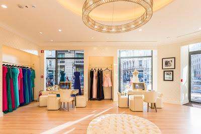 Pronovias, flagship store, Roma, inauguración, mujer, Especial Novios, Suits and Shirts, 
