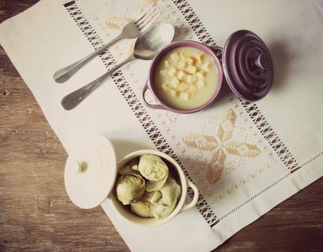 SOPA DE CEBOLLA    &   ALCACHOFAS AL AJILLO