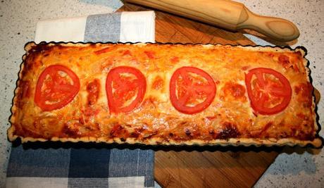 Quiche de tomate, cebolla y queso
