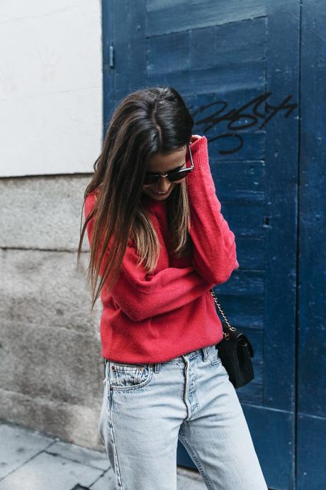 Pink_Sweater-LEvis_Vintage-Snake_Shoes-Chanel_Bag-Casual_Look-Outfit-Street_Style-Collage_Vintage-14