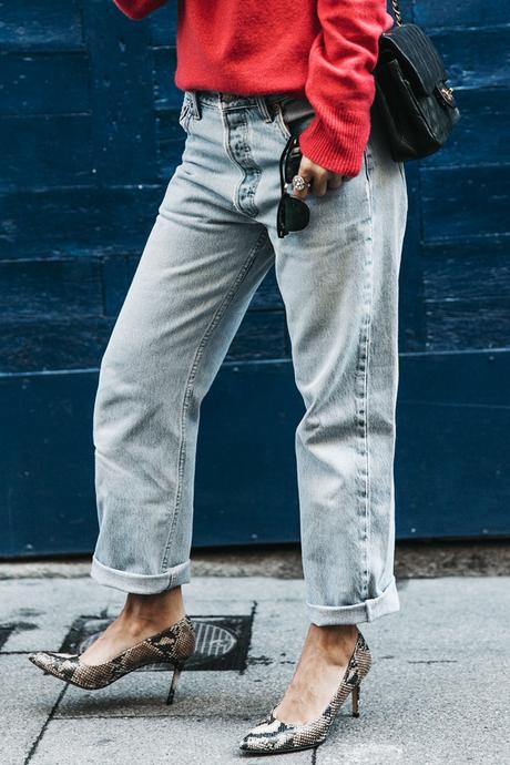 Pink_Sweater-LEvis_Vintage-Snake_Shoes-Chanel_Bag-Casual_Look-Outfit-Street_Style-Collage_Vintage-3