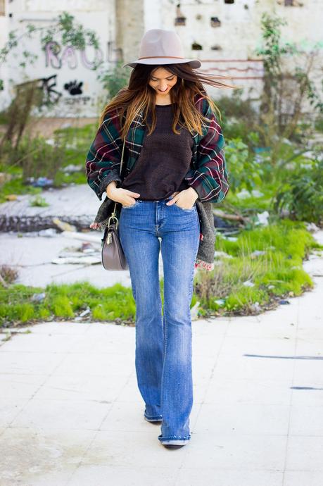 pantalones de campana