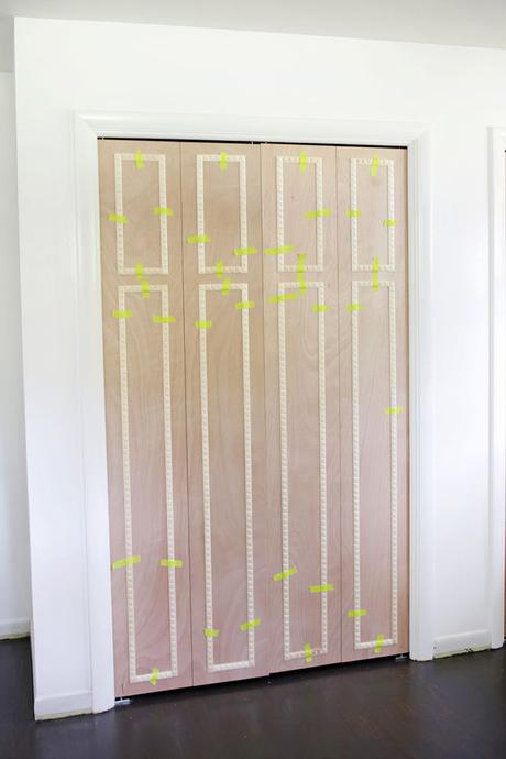 ANTES Y DESPUÉS: adiós a las aburridísimas puertas de armarios de los pisos de obra nueva!