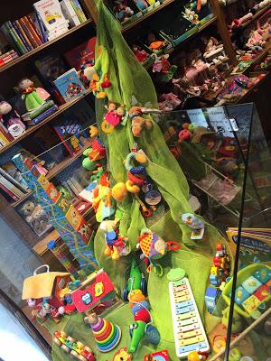 Fabre, una librería y juguetería con encanto