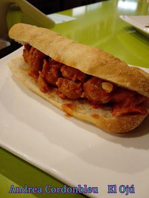 SALIENDO POR GRANADA. EL OJÚ BAR - RESTAURANTE 100% VEGANO