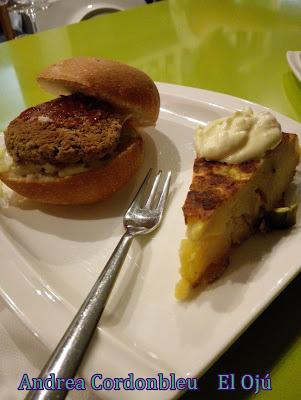 SALIENDO POR GRANADA. EL OJÚ BAR - RESTAURANTE 100% VEGANO