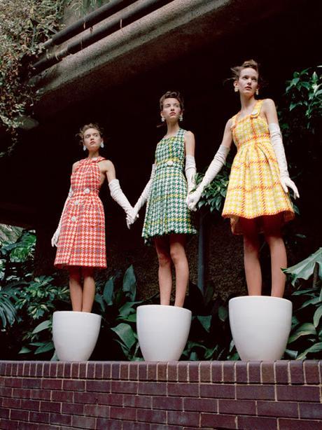 La moda florece en Numéro de octubre