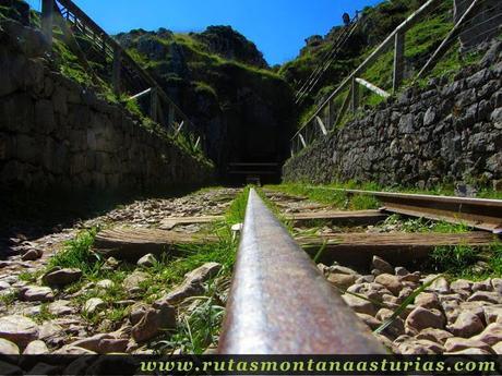 Ruta Lagos de Covadonga PR PNPE-2: Vías en las minas de Buferrera