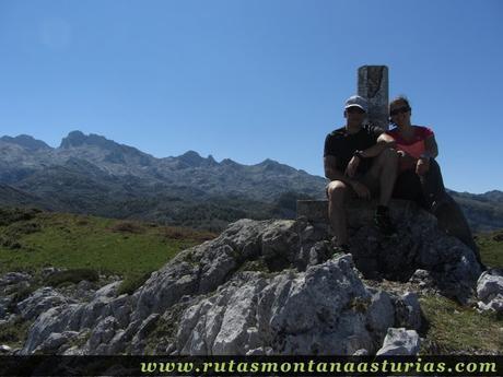 Ruta Lagos de Covadonga PR PNPE-2: Cima del pico Mosquital
