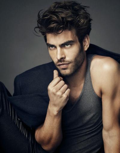 Personajes de Lola, Serie Moteros # 3 - Pau