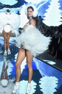 DESFILE DE VICTORIA’S SECRET 2015