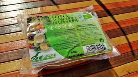 Rollo de espinaca con relleno de tofu