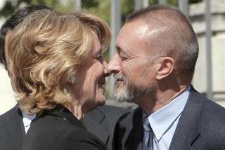 LA GUERRA DE PEREZ REVERTE