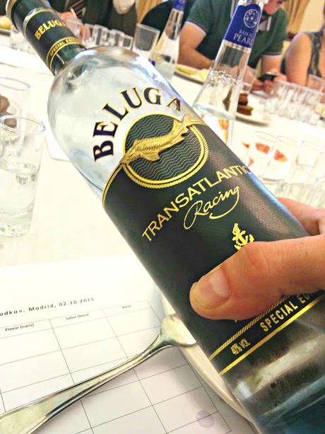 Una cata de 12 vodkas en la embajada de Rusia [#Nazdrovia]