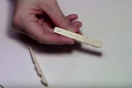 DIY - SERVILLETERO CON PINZAS DE MADERA