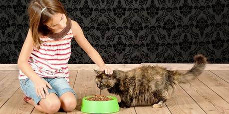 Loa niños pueden ayudar pero no ser los responsables de la mascota