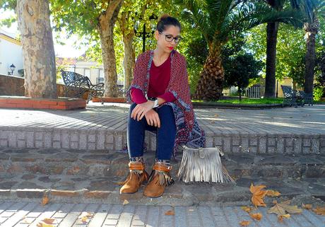 TREGGINGS AND FRINGES