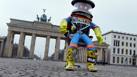 hitchbot2