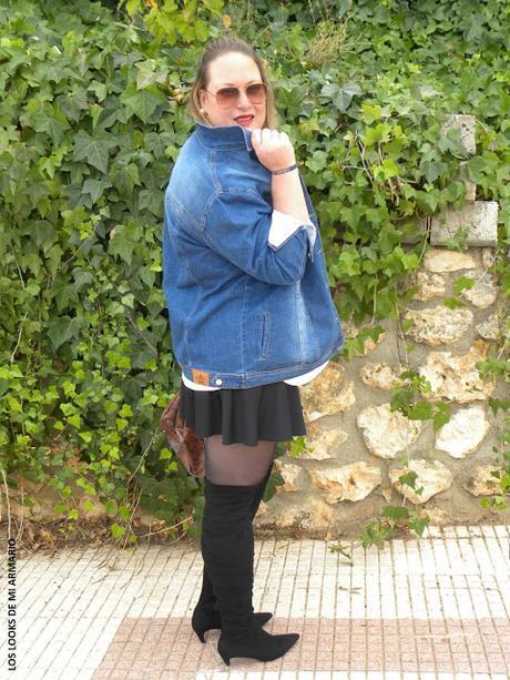 denimjacket-look-denim-jacket-look-chaqueta-vaquera-tipos-de-chaqueta-vaquera-look-camisa-blanca-leggings-boots-look-gorditas-ropa-para-gorditas-en-madrid-blogger-curvy-españa-curvy-blogger-look-madrid-blogger-madrid-moda-look-talla-grande-blogs-de-talla-blog-tallas-grandes-madrid-grande-plus-size-blogger-curvy-mujeres-reales-bloggermadrid-los-looks-de-mi-armario-personal-shopper-madrid-outfit-gorditas-blogger-talla-grande- http://www.loslooksdemiarmario.com/2015/10/denim-jacket-look-curvy.html