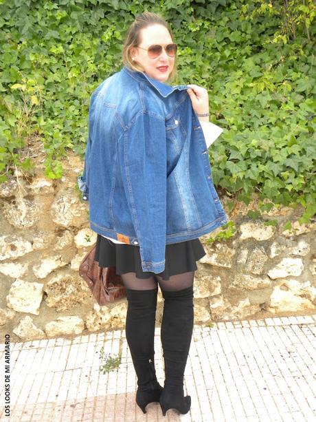denimjacket-look-denim-jacket-look-chaqueta-vaquera-tipos-de-chaqueta-vaquera-look-camisa-blanca-leggings-boots-look-gorditas-ropa-para-gorditas-en-madrid-blogger-curvy-españa-curvy-blogger-look-madrid-blogger-madrid-moda-look-talla-grande-blogs-de-talla-blog-tallas-grandes-madrid-grande-plus-size-blogger-curvy-mujeres-reales-bloggermadrid-los-looks-de-mi-armario-personal-shopper-madrid-outfit-gorditas-blogger-talla-grande- http://www.loslooksdemiarmario.com/2015/10/denim-jacket-look-curvy.html