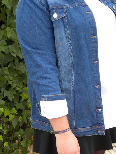 denimjacket-look-denim-jacket-look-chaqueta-vaquera-tipos-de-chaqueta-vaquera-look-camisa-blanca-leggings-boots-look-gorditas-ropa-para-gorditas-en-madrid-blogger-curvy-españa-curvy-blogger-look-madrid-blogger-madrid-moda-look-talla-grande-blogs-de-talla-blog-tallas-grandes-madrid-grande-plus-size-blogger-curvy-mujeres-reales-bloggermadrid-los-looks-de-mi-armario-personal-shopper-madrid-outfit-gorditas-blogger-talla-grande- http://www.loslooksdemiarmario.com/2015/10/denim-jacket-look-curvy.html