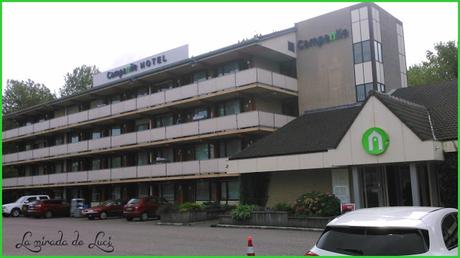 ÁMSTERDAM EN UN DÍA: dónde dormir