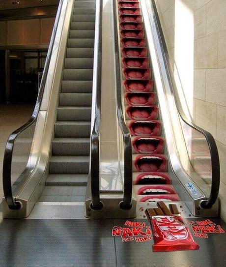 28 ejemplos creativos de publicidad en escaleras