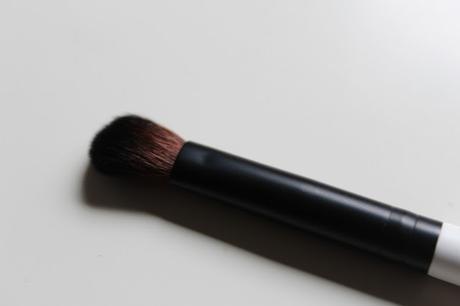 Lily Lolo: maquillaje natural Lily Lolo: maquillaje natural