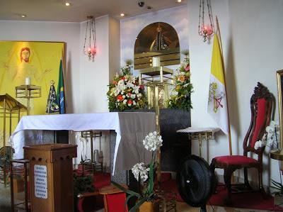 Capilla debajo del Cristo de Corcovado Capilla Cristo Corcovado, Rio de Janeiro, Brasil, La vuelta al mundo de Asun y Ricardo, round the world, mundoporlibre.com