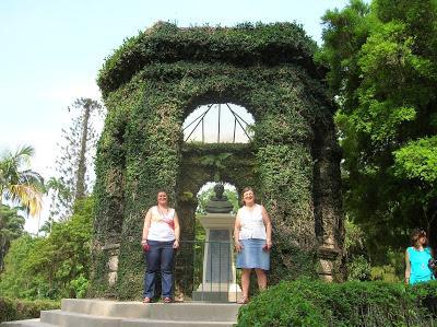 Templete de Leandri Sacramento, Jardín Botánico de Río Jardín Botánico, jardim Botânico, Rio de Janeiro, Brasil, La vuelta al mundo de Asun y Ricardo, round the world, mundoporlibre.com