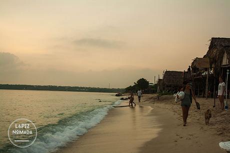 Atardecer en Playa Blanca - Barú Colombia