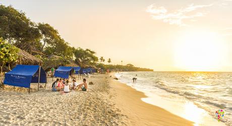 Viajar a Playa Blanca islas de Barú Colombia