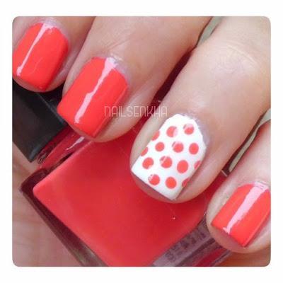 Nail Art Puntos Coral