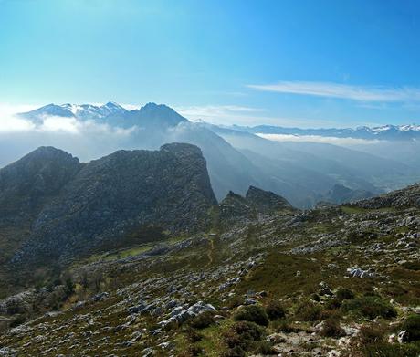 CUETO AGERO, FONTANILLA Y CUEVA CILOÑA