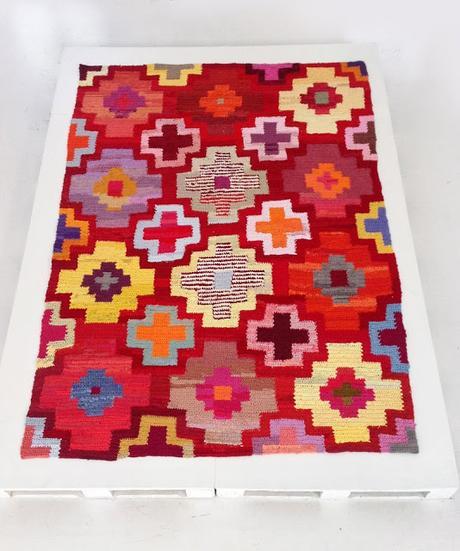 RE RAG RUG: ALFOMBRAS DE DISEÑO ECOSOSTENIBLE