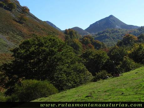Ruta de los Arrudos y Corteguerón: Saliendo de Roxecu