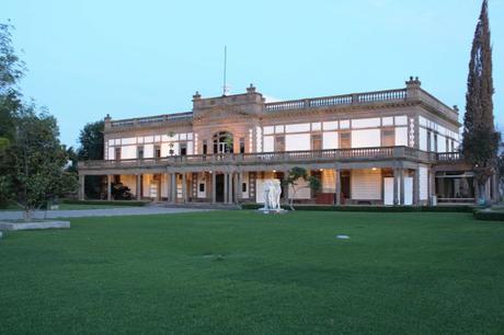 Fachada crepusculo copia