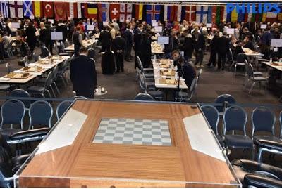 Magnus Carlsen en el 20º Campeonato de Europa por Equipos, Reykjavik 2015 (II)